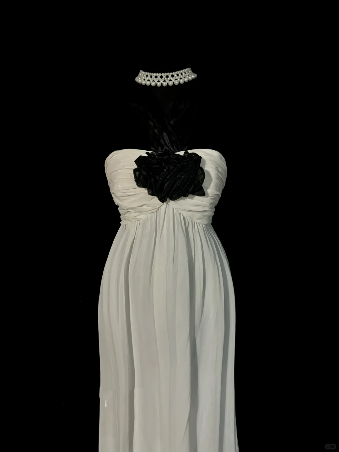 Robe de bal longue en mousseline blanche, élégante et chic, coupe trapèze, dos nu, sans manches, H2968
