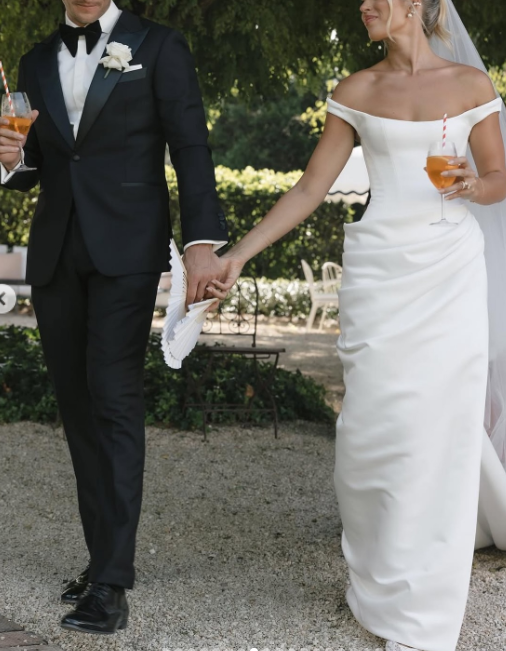 Dreamy Wedding Dress Sheath Off The Shoulder White Satin Summer Long Wedding Dresses Bridal Gowns W0130
