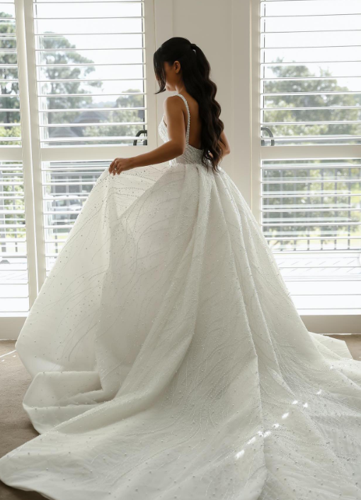 Rustic Wedding Dress Ball Gown Square Neck White Pearls Tulle Long Wedding Dresses Summer Brides Dress Bridal Gowns W0146