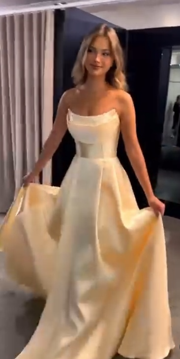 Modest A line Strapless Yellow Slit Satin 20th Birthday Dress Prom Dress 18th Birthday Outfits For Women W0170