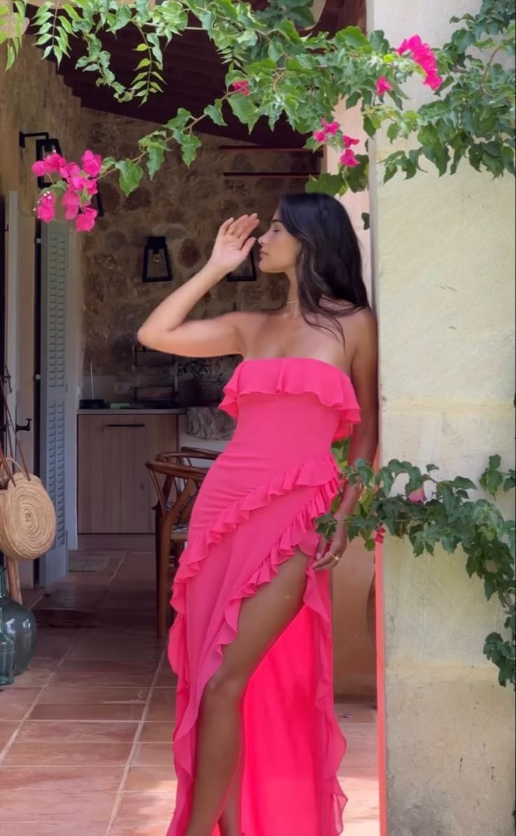 Edle Etui-Linie Trägerlos Hot Pink Chiffon Schlitz Lange Ballkleider Formale Sommerkleider für Hochzeitsgäste Hochzeitsgast-Outfit W0235