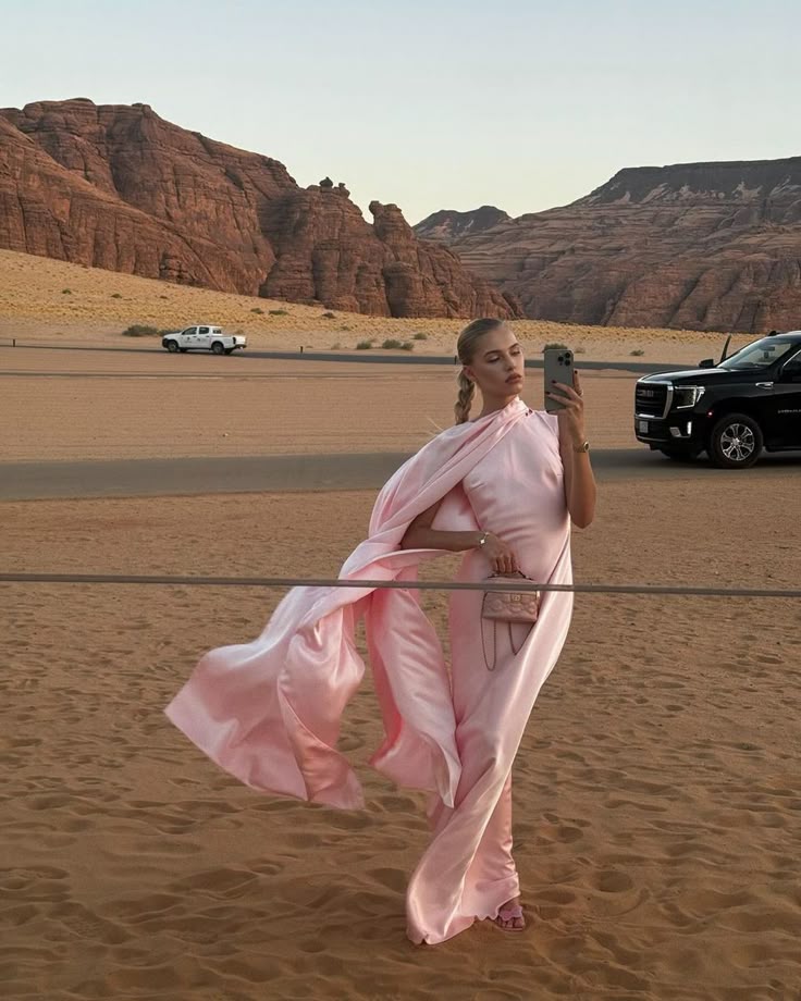 Sexy A-Linie Rosa Chiffon Lange Ballkleider Formale Sommerkleider für Hochzeitsgäste Hochzeitsgast-Outfit mit Schal W0267