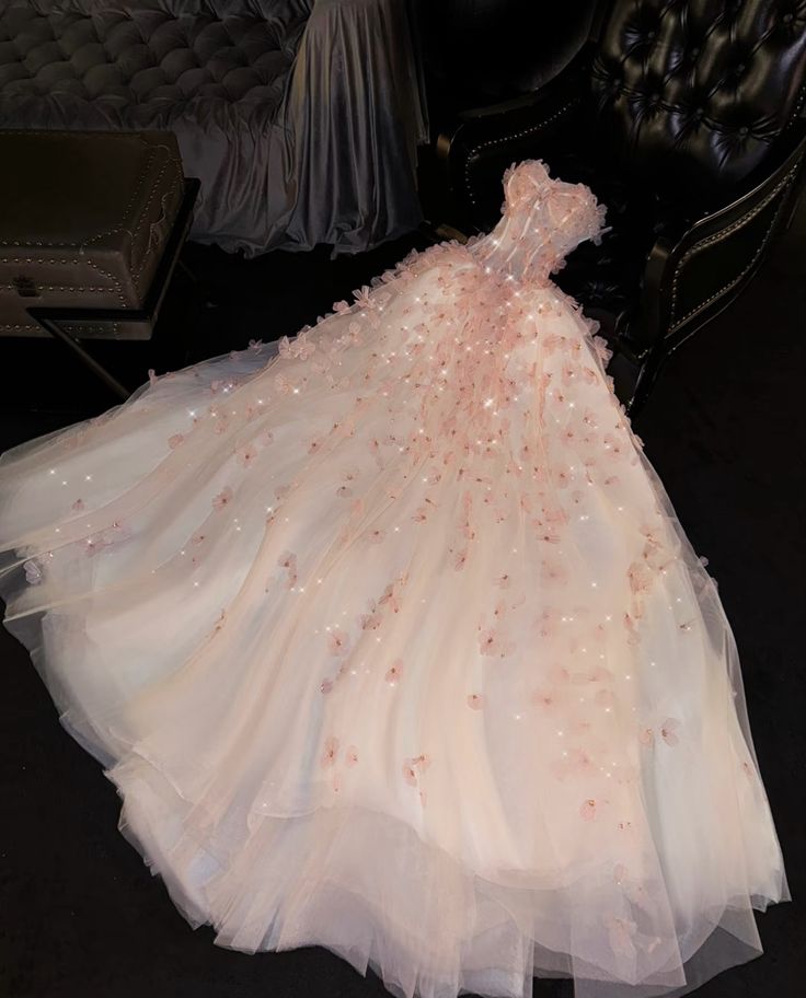 Unique Ball Gown Sweetheart Pink Tulle Long Quinceanera Dresses Sweet 16 Dress Formal Vestido De 15 Anos W0293
