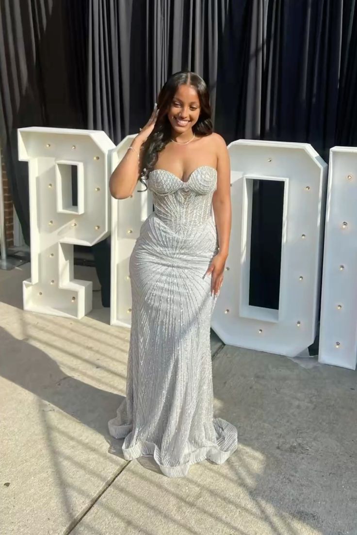 Modest Sheath Sweetheart Silver Sequin Formal Gown 23rd Birthday Dress