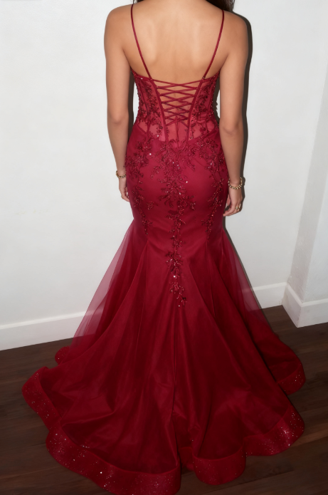 Modest Mermaid Spaghetti Straps Burgundy Sequin Formal Gown 23rd Birthday Dress Prom Dresses 20th Birthday Outfits W0356