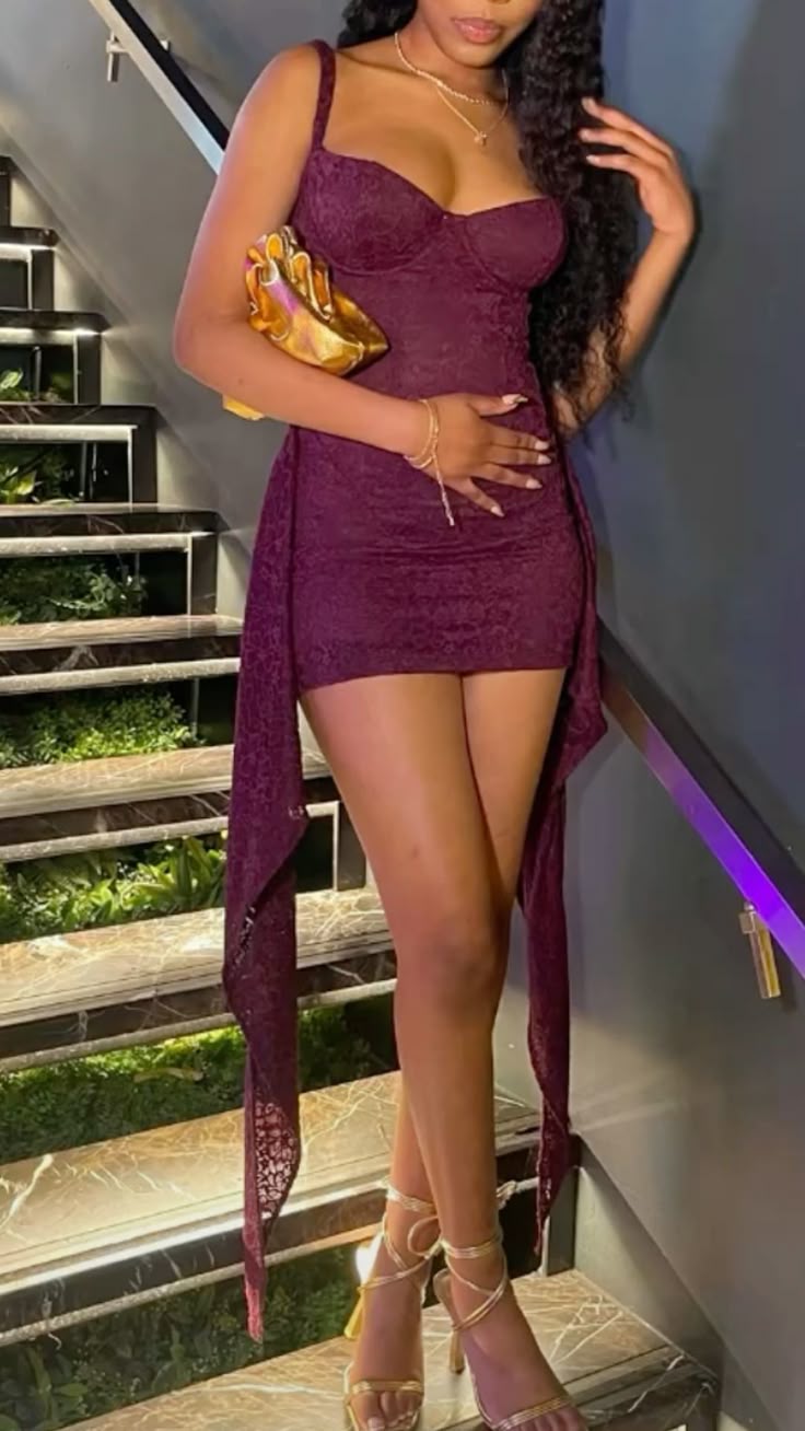Sexy Sheath Straps Grape Lace Short Summer Birthday Dresses Hoco Dress Mini 18th Birthday Outfit Cocktail Dresses W0465