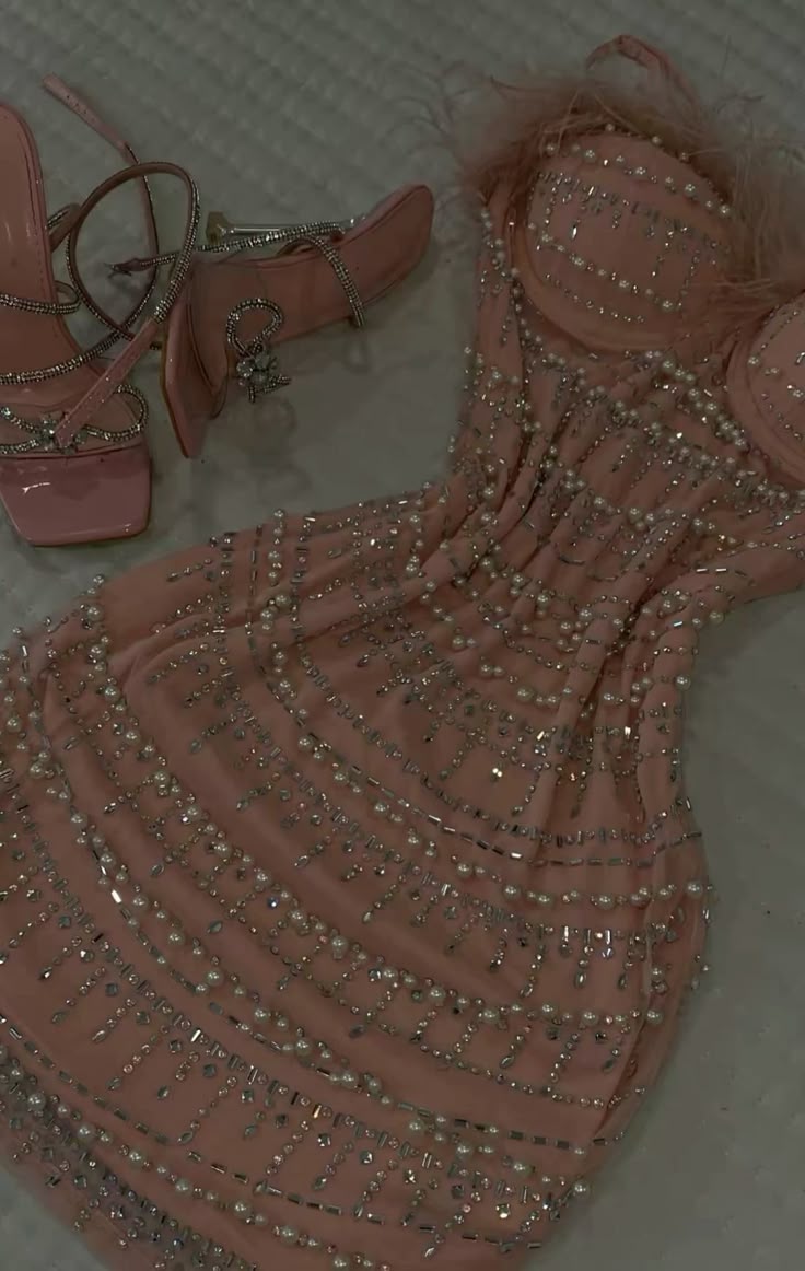 Pretty Sheath Straps Pink Silver Beads Summer 16th Birthday Dresses For Teens Hoco Dress Mini 18th Gold Birthday Outfit Cocktail Dresses For Women W0534