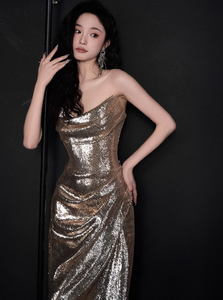 Bescheidenes Meerjungfrau-Kleid, trägerlos, Champagner, Pailletten, formelles Kleid zum 20. Geburtstag, Ballkleider, rückenfrei, Outfits zum 18. Geburtstag, W0723