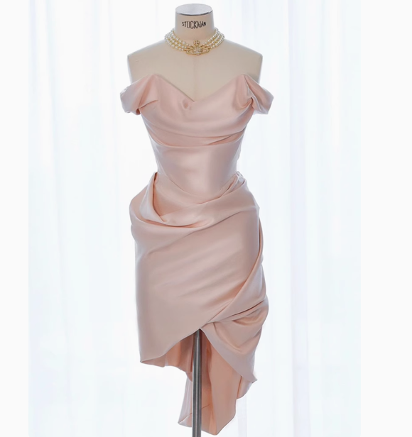 Robe fourreau sexy à épaules dénudées en satin rose, courte, tenue de soirée, robe de cocktail, tenue d'anniversaire, W0725