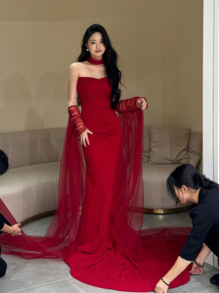 Classy Mermaid Strapless Red Long Prom Gown Summer Wedding Guest Dress Bridal Guest Dresses Wedding Outfits For Guest With Scarf W0776