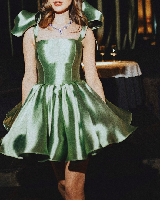 Pretty Ball Gown Spaghetti Straps Pink Satin Short Mini Formal 8th Grade Homecoming Dress Summer Middle School Hoco Dresses Birthday Outfits W1174