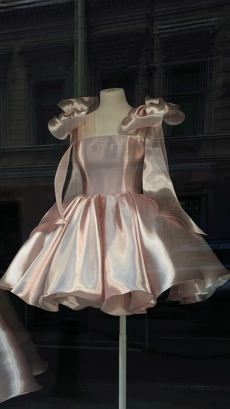 Pretty Ball Gown Spaghetti Straps Pink Satin Short Mini Formal 8th Grade Homecoming Dress Summer Middle School Hoco Dresses Birthday Outfits W1174