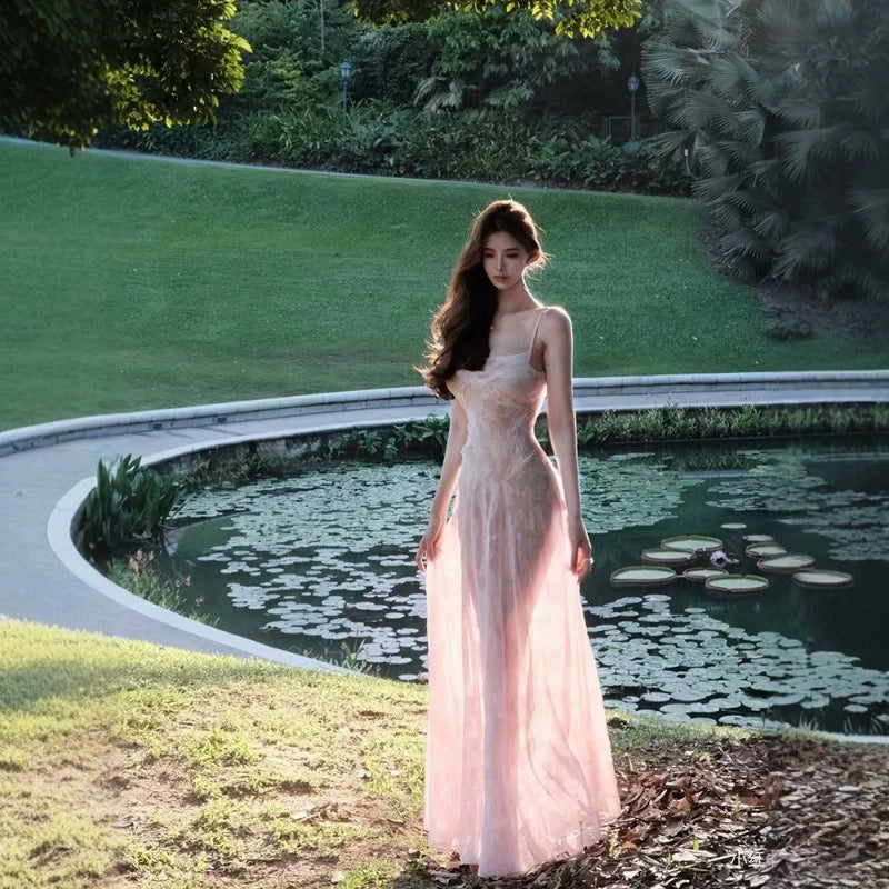 Elegant A Line Spaghetti Straps Sleeveless Lace White Long Evening Party Gowns Evening Formal Dresses Prom Dress W902