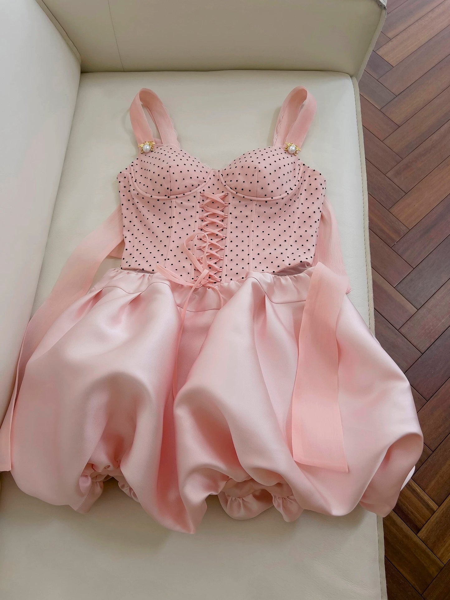 Pretty Ball Gown Sweetheart Sleeveless Satin Pink Summer 16th Birthday Dresses For Teens Hoco Dress Mini 18th Birthday Outfit Cocktail Dresses For Women W910