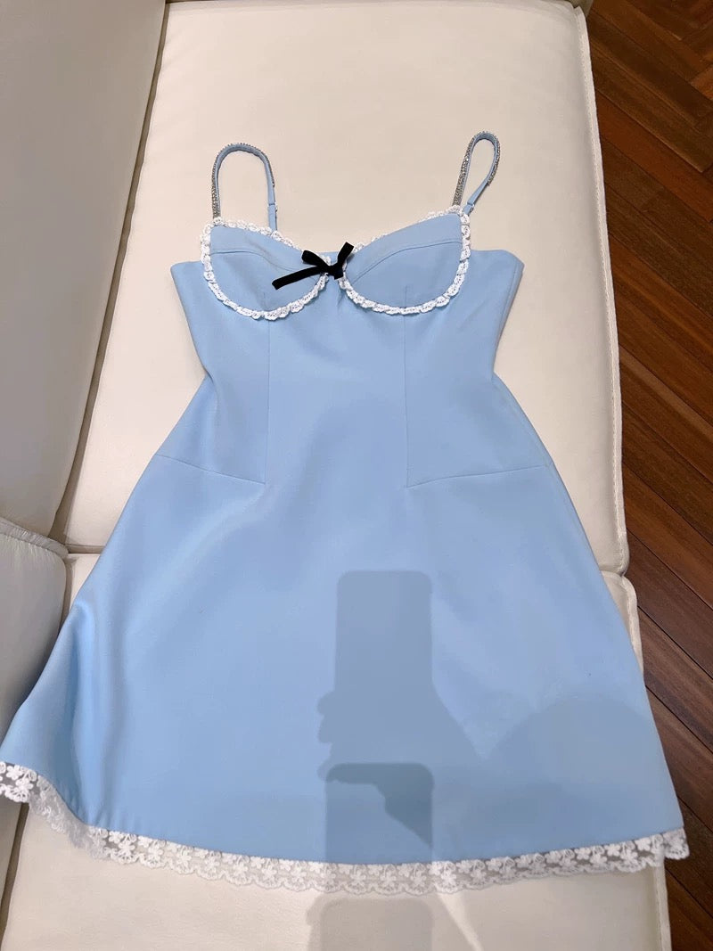 Robe de soirée courte bleue à bretelles spaghetti, coupe trapèze, tendance, pour le bal de fin d'année, pour le collège, tenue de cocktail, d'anniversaire, W956