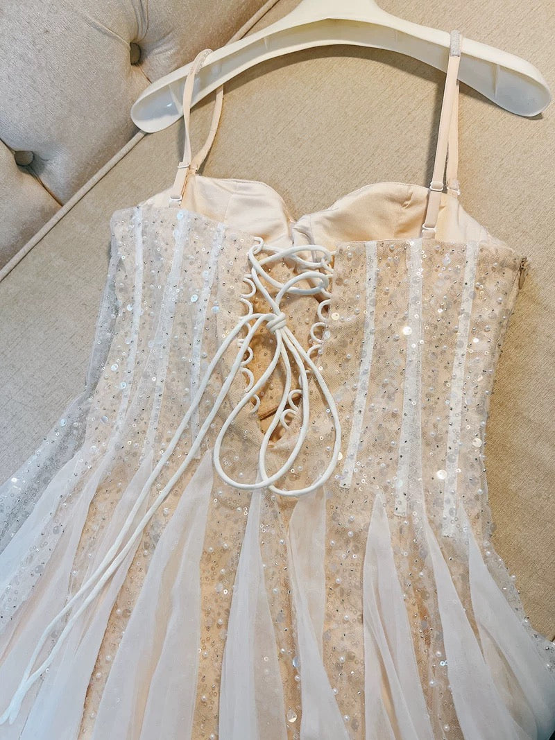 Cute A line Spaghetti Straps Champagne Formal Short 8th Grade Homecoming Dress Summer Middle School Hoco Dresses Birthday Outfits W973