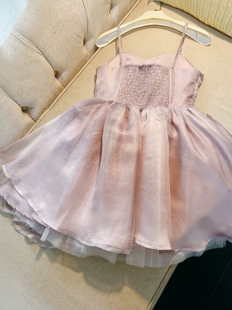 Robe de bal tendance à bretelles spaghetti en tulle rose, courte, robe de bal de 8e année, robes d'été Hoco pour le collège, robe de cocktail, tenues d'anniversaire W967
