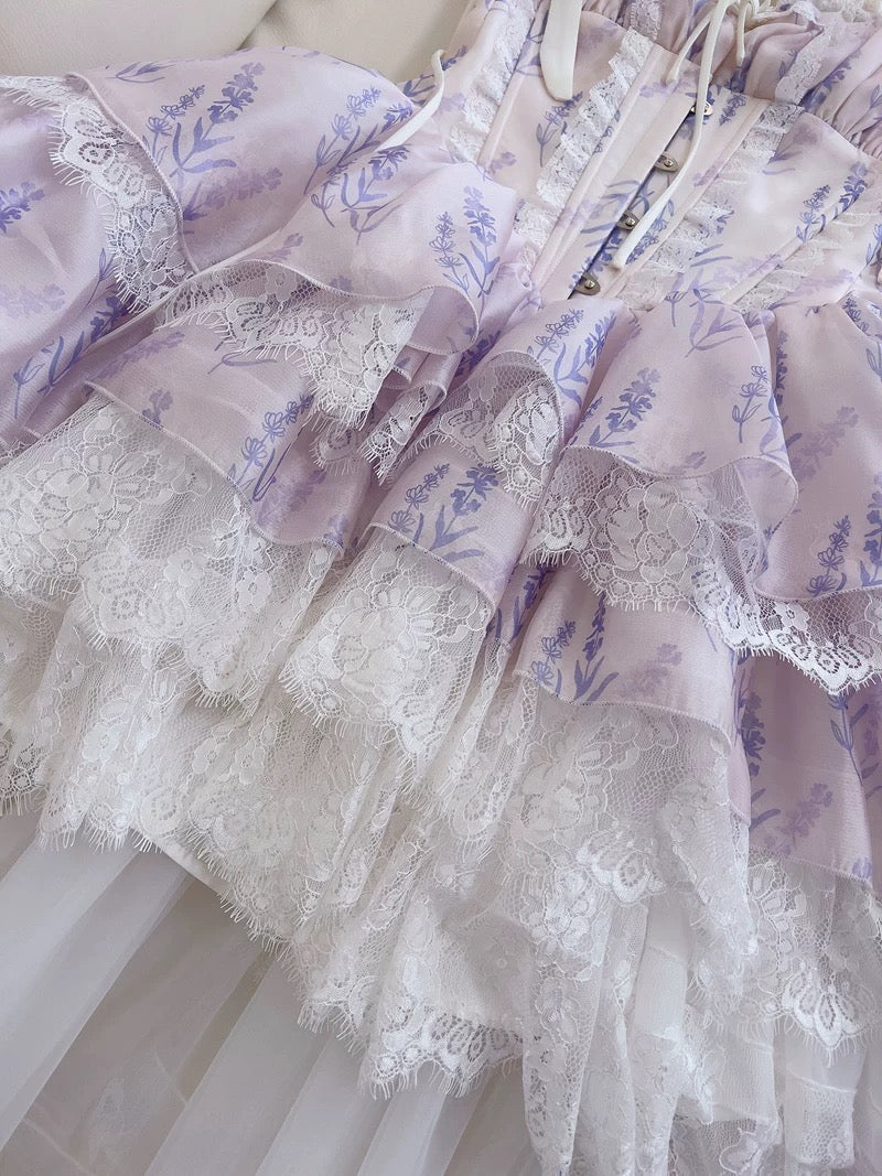 Robe trapèze mignonne à bretelles spaghetti, en mousseline de soie à fleurs lilas, courte, pour le bal de fin d'année, pour le collège, tenue de cocktail, d'anniversaire, W972