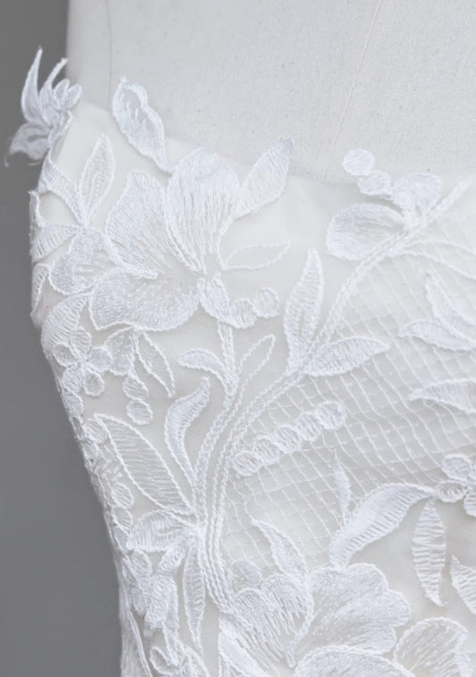 Elegant White Wedding Dress Tulle A-Line Bridal Gowns Sleeveless Birdal Dress DP05203