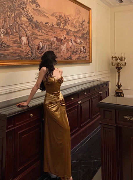Elegantes Meerjungfrau-Gold-Satin-Kleid zum 21. Geburtstag, Partykleid, Geburtstags-Outfits, Geburtstagskleid-Ideen für Frauen, DP1450