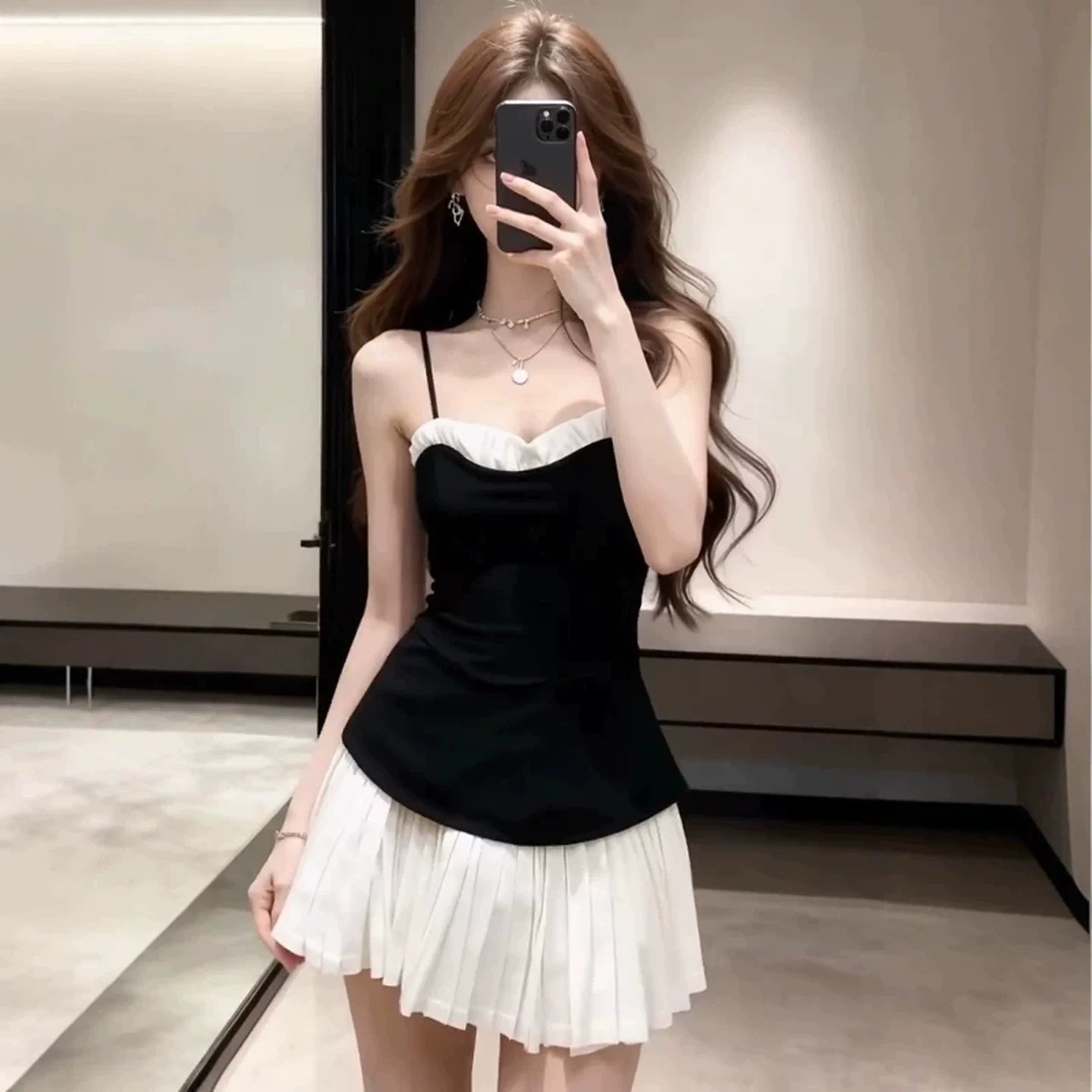 Robe noire tendance S773