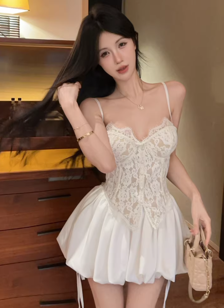 49,99 € | Weißes Damenkleid S45