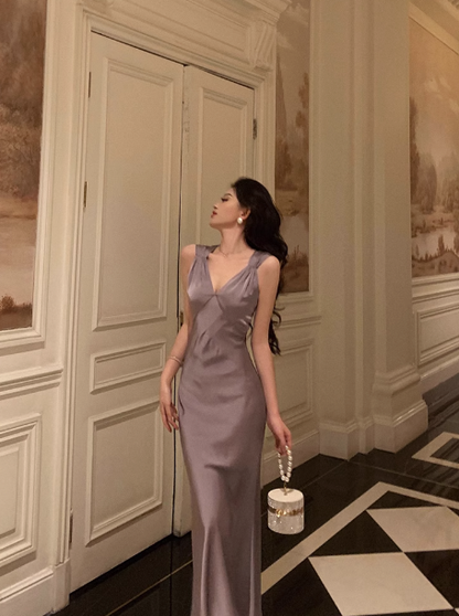 Jolie robe sirène à décolleté en V, couleur raisin poudré, tenue de fête pour 21e anniversaire, tenue d'anniversaire pour femme, DP0189