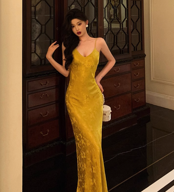 Pretty Mermaid Spaghetti Straps Yellow Satin 18th Birthday Dress Party Birthday Outfits For Womens DP0169