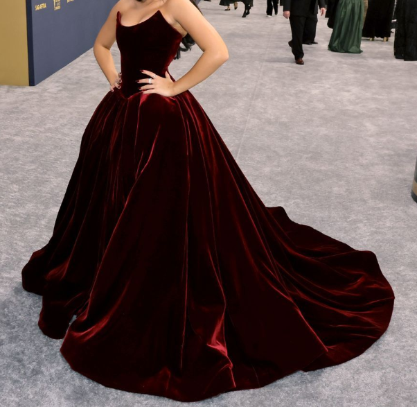 Sexy Ball Gown Strapless Velvet Burgundy Ruffles Long Birthday Dress Birthday Outfits Graduation Dresses D2578