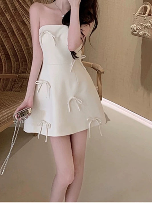 Cute A Line Strapless White Satin Formal 8th Grade Homecoming Dresses Summer Middle School Hoco Dress Homecoming Outfits DH100