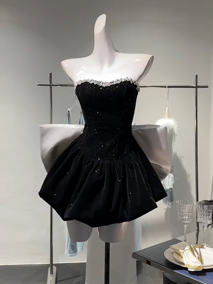 Cute Ball Gown Sweetheart Black Velvet Mini Short Formal 8th Grade Homecoming Dresses Summer Middle School Hoco Dress Homecoming Outfits DH1059
