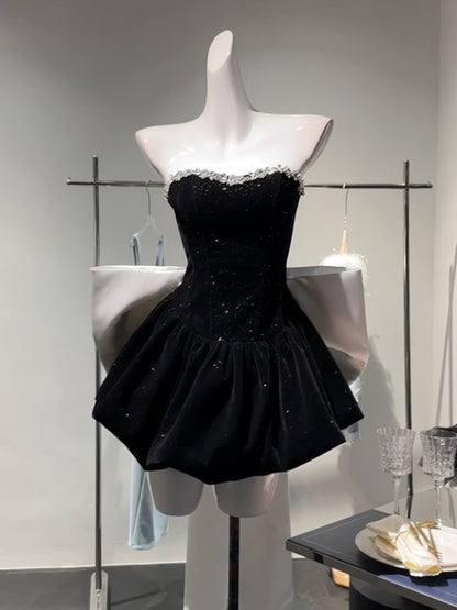 Cute Ball Gown Sweetheart Black Velvet Mini Short Formal 8th Grade Homecoming Dresses Summer Middle School Hoco Dress Homecoming Outfits DH1059