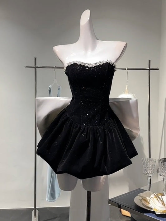 Cute Ball Gown Sweetheart Black Velvet Mini Short Formal 8th Grade Homecoming Dresses Summer Middle School Hoco Dress Homecoming Outfits DH1059
