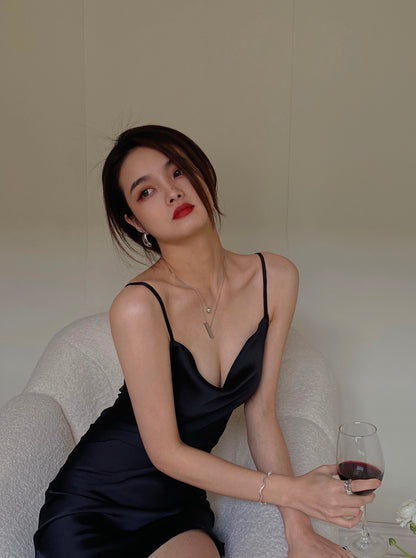 Simple Sheath Spaghetti Straps Black Satin Mini Short Formal 8th Grade Homecoming Dresses Summer Middle School Hoco Dress Homecoming Outfits DH1100