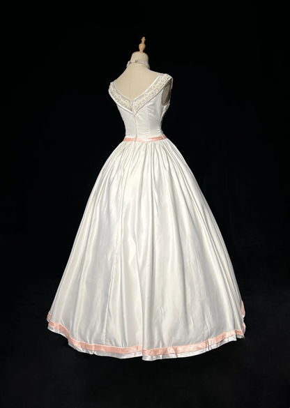 Vintage Bridal Gown Ball Gown Square Neck Sleeveless Satin Beads Long White 70s Wedding Dresses Elegant Bridal Gowns DH1102