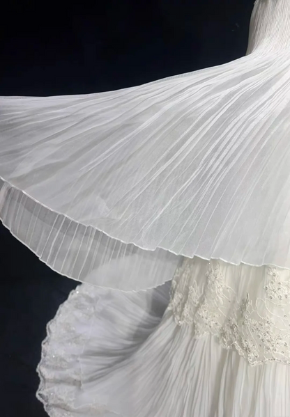 Unique Bridal Gown A Line Spaghetti Straps Lace Tulle Sleeveless White 50s Wedding Dresses Modest Bridal Gowns DH1116