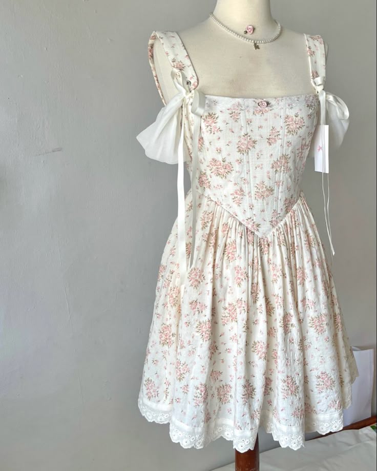Cute A line Square Neck Floral Short Formal 8th Grade Homecoming Dresses Summer Middle School Hoco Dress Homecoming Outfits DH113
