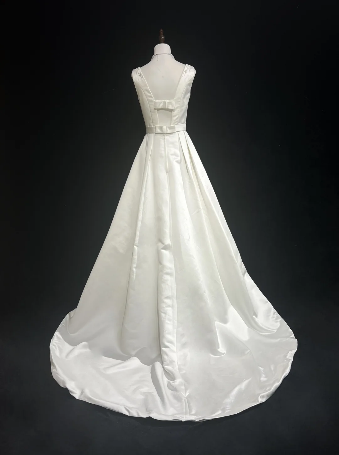 Unique Bridal Gown Ball Gown Square Neck Long White Satin 70s Wedding Dresses Vintage Bridal Gowns DH1146