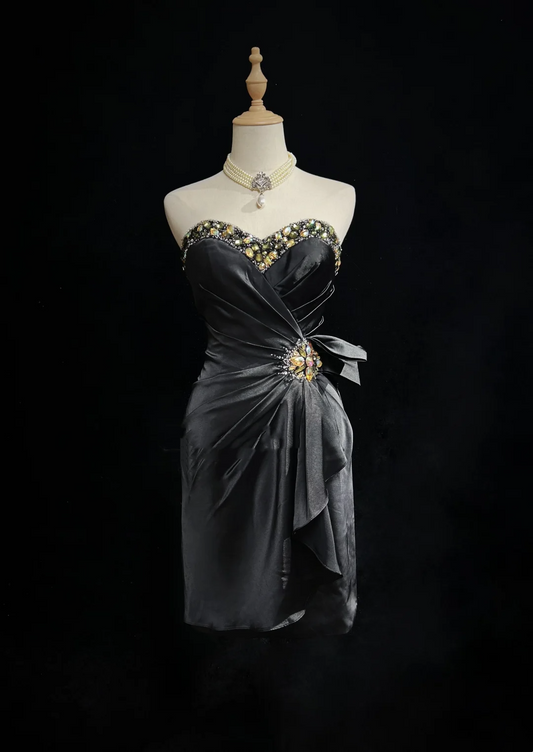 Robe fourreau vintage courte en satin noir, décolleté en cœur, tenue de soirée formelle pour le 8e, le collège, le 20e anniversaire, DH1154