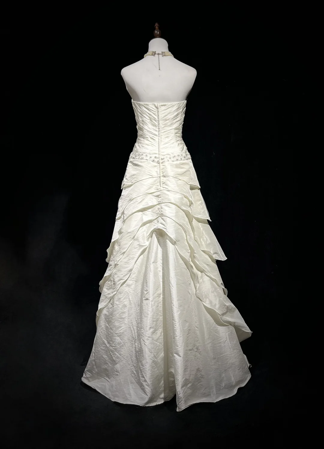 Robe de mariée classique trapèze en satin blanc, décolleté en cœur, longue, style années 70, robe de mariée vintage, DH1257
