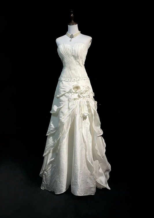 Robe de mariée classique trapèze en satin blanc, décolleté en cœur, longue, style années 70, robe de mariée vintage, DH1257