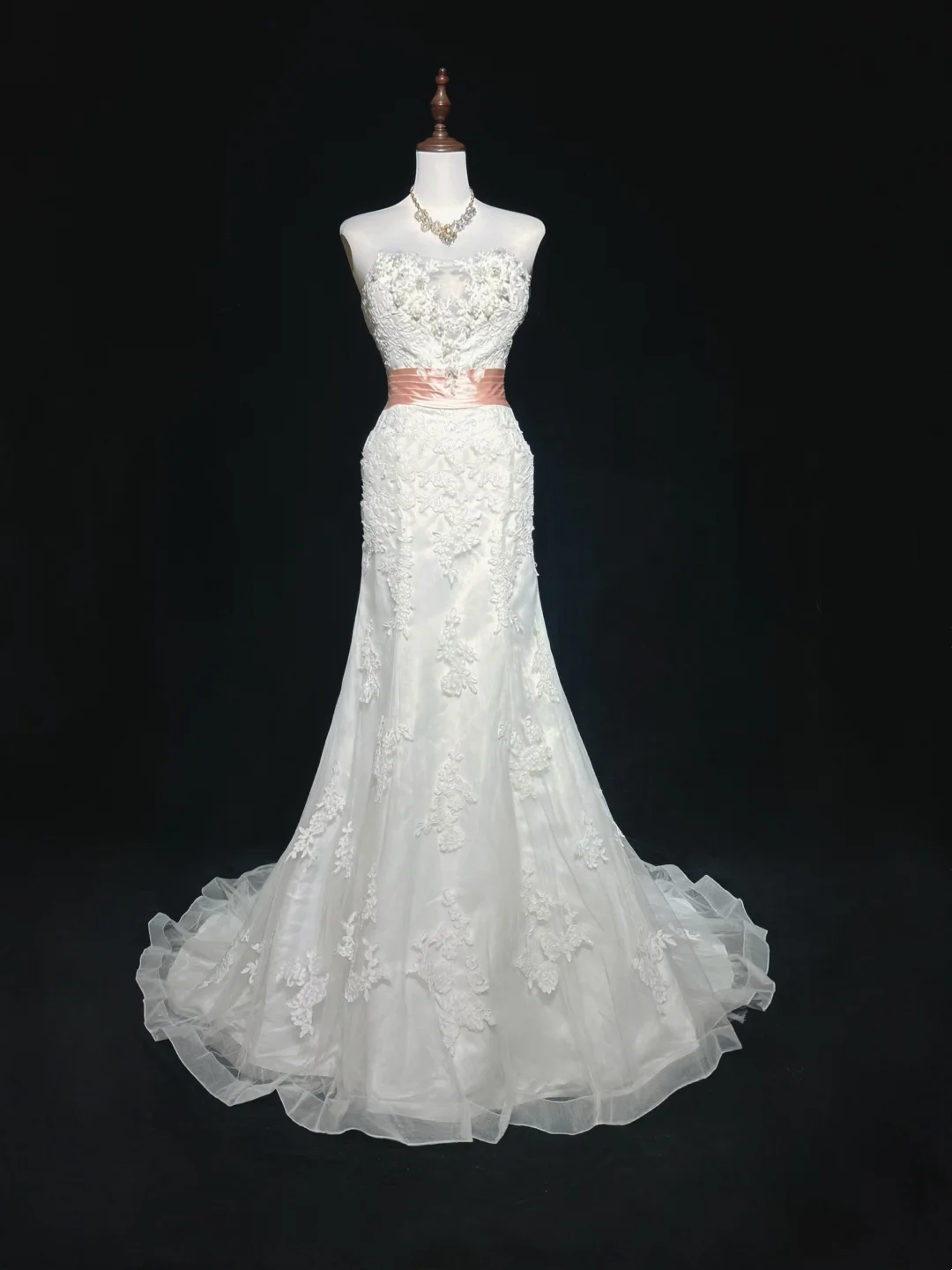 Robe de mariée classique sirène bustier en dentelle blanche longue style années 70, robe de mariée vintage, robes de mariée DH1267