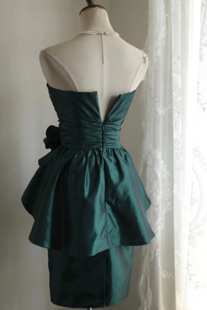 Vintage Sheath Strapless Dark Green Taffeta Mini Short Formal 8th Grade Homecoming Dresses Summer Middle School Hoco Dress 18th Birthday Outfits DH1311