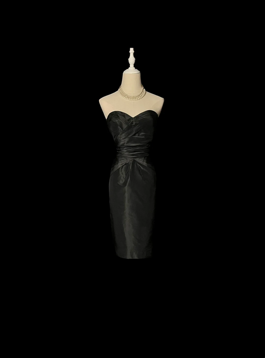 Robe fourreau vintage en satin noir, courte et décolletée en cœur, tenue de bal de fin d'année, style collège, Hoco DH1330