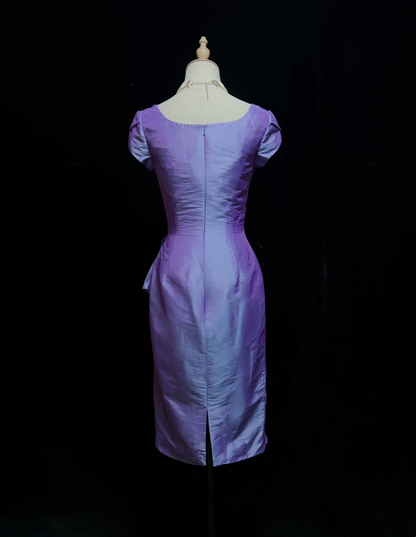 Vintage Etuikleid mit quadratischem Ausschnitt, knielang, traubenfarben, Taft, formelle Kleider für die 8. Klasse, Cocktailkleid für die Mittelschule, Hoco Outfits DH1465