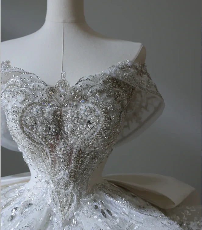 Princess Bridal Dress Ball Gown Off The Shoulder Tulle Wedding Dress With Short Sleeves Wedding Dresses Modest Wedding Gowns DH1503