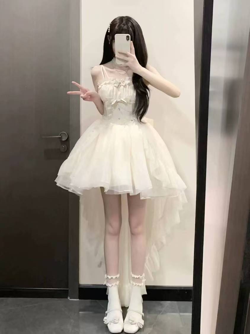 Gothic Ball Gown Spaghetti Straps Ivory Formal 8th Grade Homecoming Dresses Middle School Lolita Dress Birthday Dress Lolita Outfits DH1643
