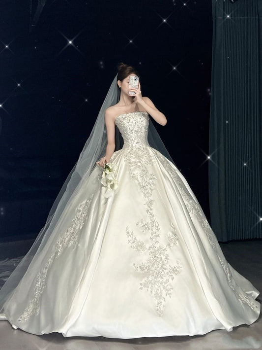 Princess Bridal Dress Ball Gown Strapless Lace White Wedding Dress With Appliques Wedding Dresses Modest Wedding Gowns DH1764