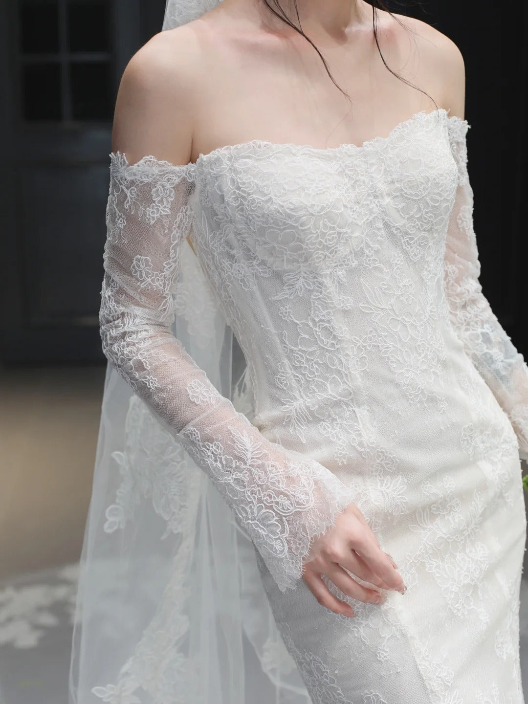 Romantic Wedding Gown Bridal Dress Mermaid Off The Shoulder Wedding Dress White Lace Wedding Dresses Modest Wedding Gowns DH1770