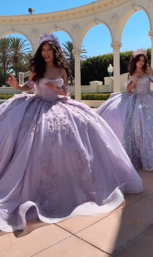 Modest Ball Gown Off The Shoulder Lilac Lace Tulle Long Quinceanera Dress Formal Gowns Vestido De 15 Anos Sweet 16 Dress DH1849